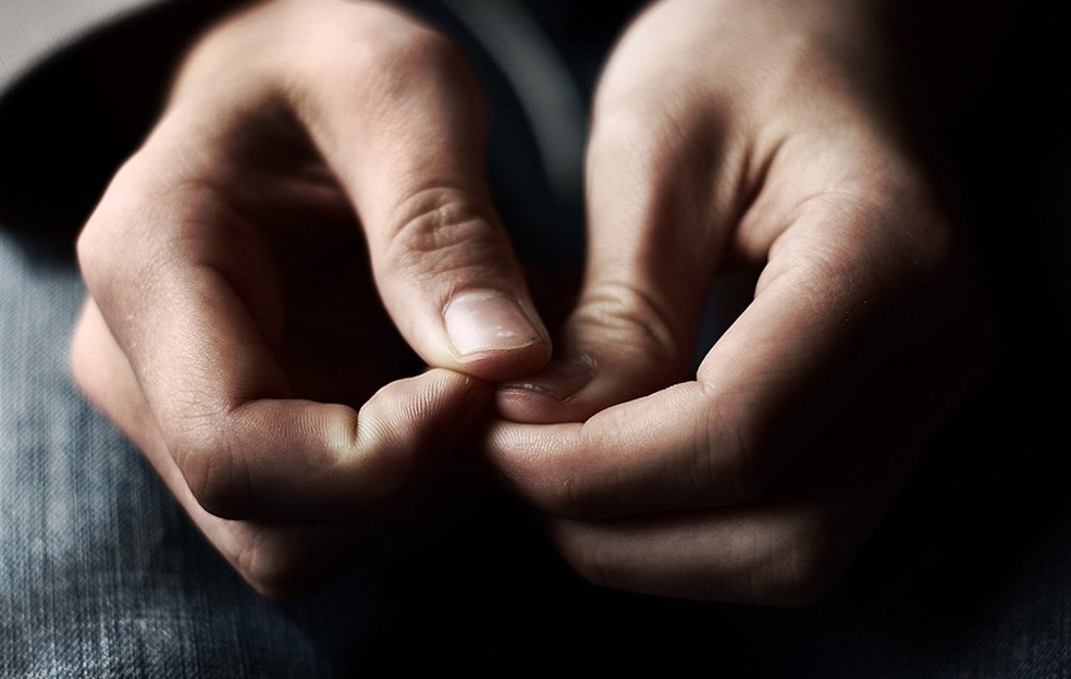 16-natural-ways-to-relieve-your-anxiety-main